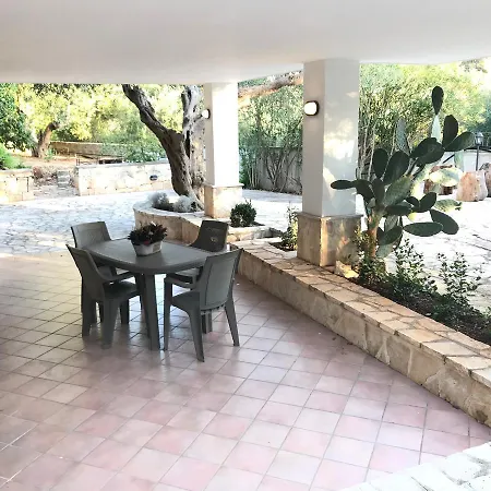 Alojamento de Acomodação e Pequeno-almoço Chiave D'arco Selva Di Fasano